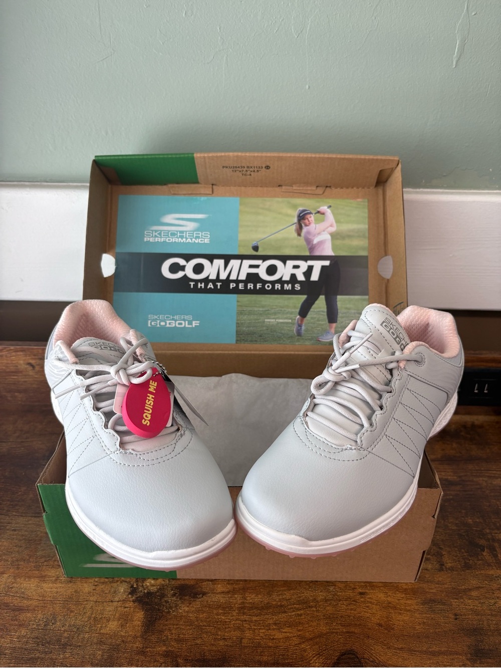 Skechers Light Gray and Pink Women's Golf Sneakers